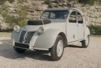 This Rare Citroen 2CV Has Two Engines